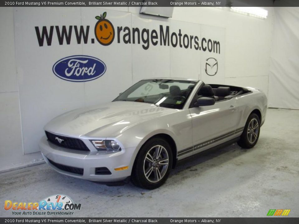 2010 Ford Mustang V6 Premium Convertible Brilliant Silver Metallic / Charcoal Black Photo #1