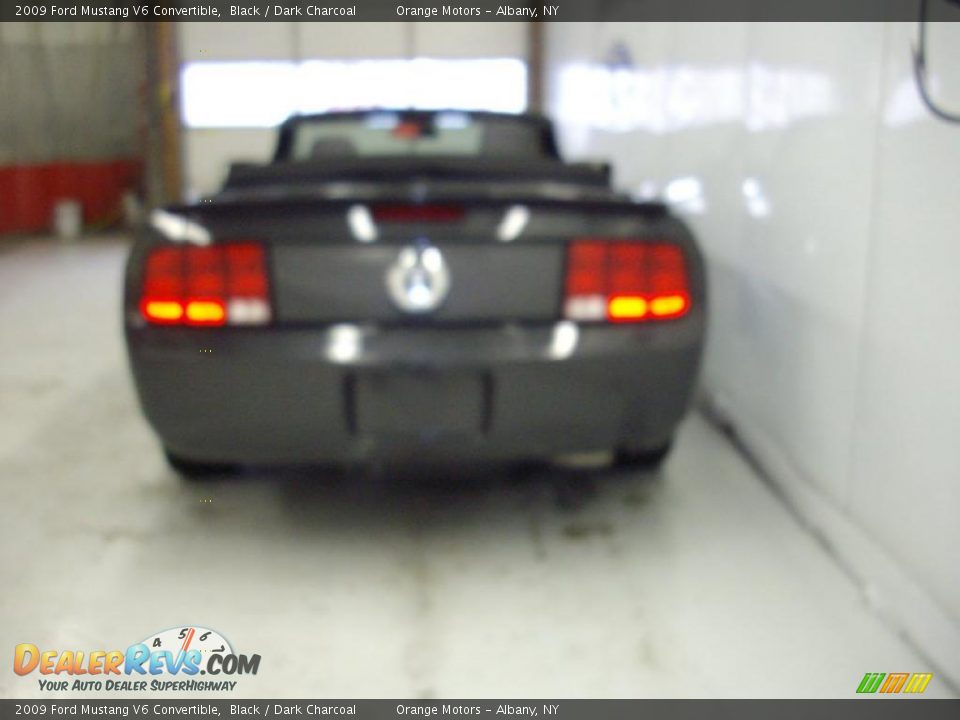 2009 Ford Mustang V6 Convertible Black / Dark Charcoal Photo #4