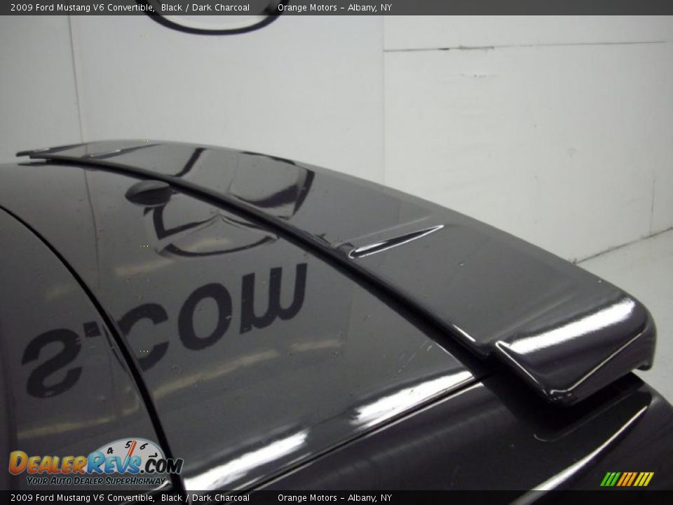 2009 Ford Mustang V6 Convertible Black / Dark Charcoal Photo #6