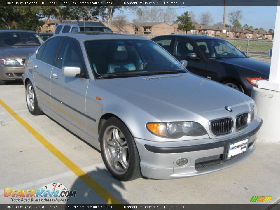 2004 BMW 3 Series 330i Sedan Titanium Silver Metallic / Black Photo #4