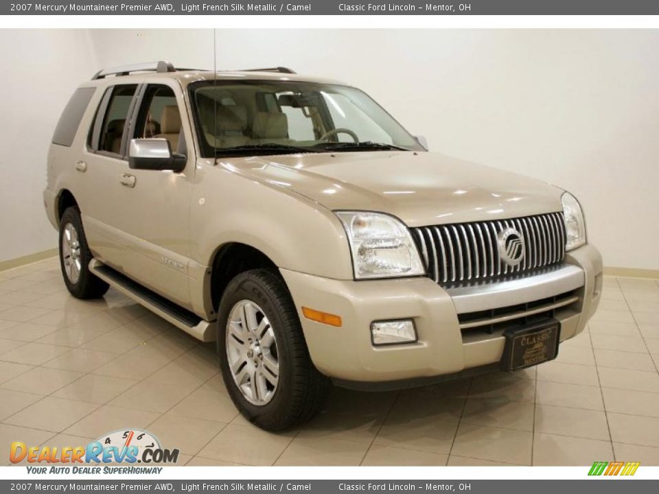 2007 Mercury Mountaineer Premier AWD Light French Silk Metallic / Camel Photo #1