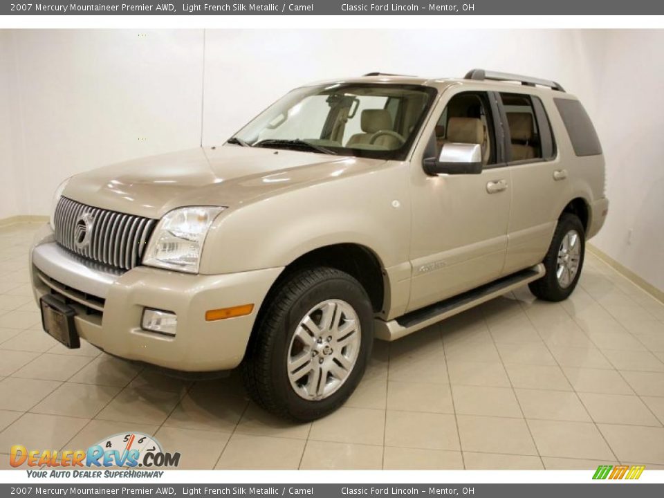2007 Mercury Mountaineer Premier AWD Light French Silk Metallic / Camel Photo #3
