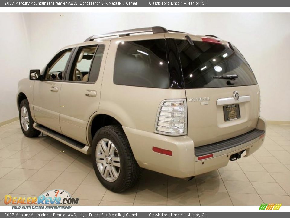 2007 Mercury Mountaineer Premier AWD Light French Silk Metallic / Camel Photo #5