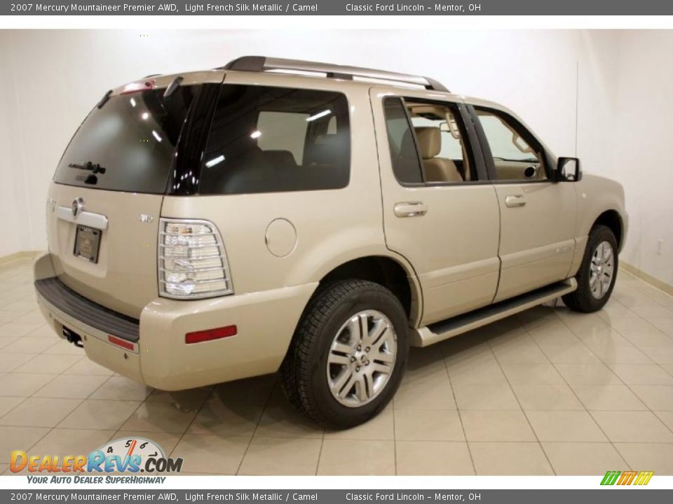 2007 Mercury Mountaineer Premier AWD Light French Silk Metallic / Camel Photo #7