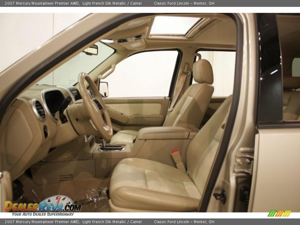2007 Mercury Mountaineer Premier AWD Light French Silk Metallic / Camel Photo #11
