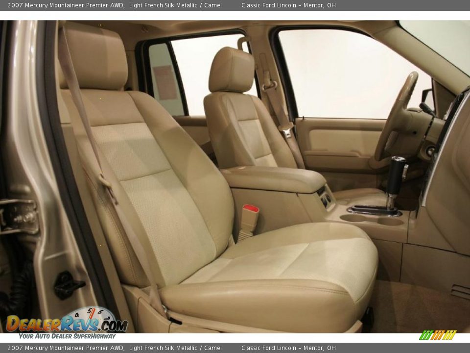 2007 Mercury Mountaineer Premier AWD Light French Silk Metallic / Camel Photo #22