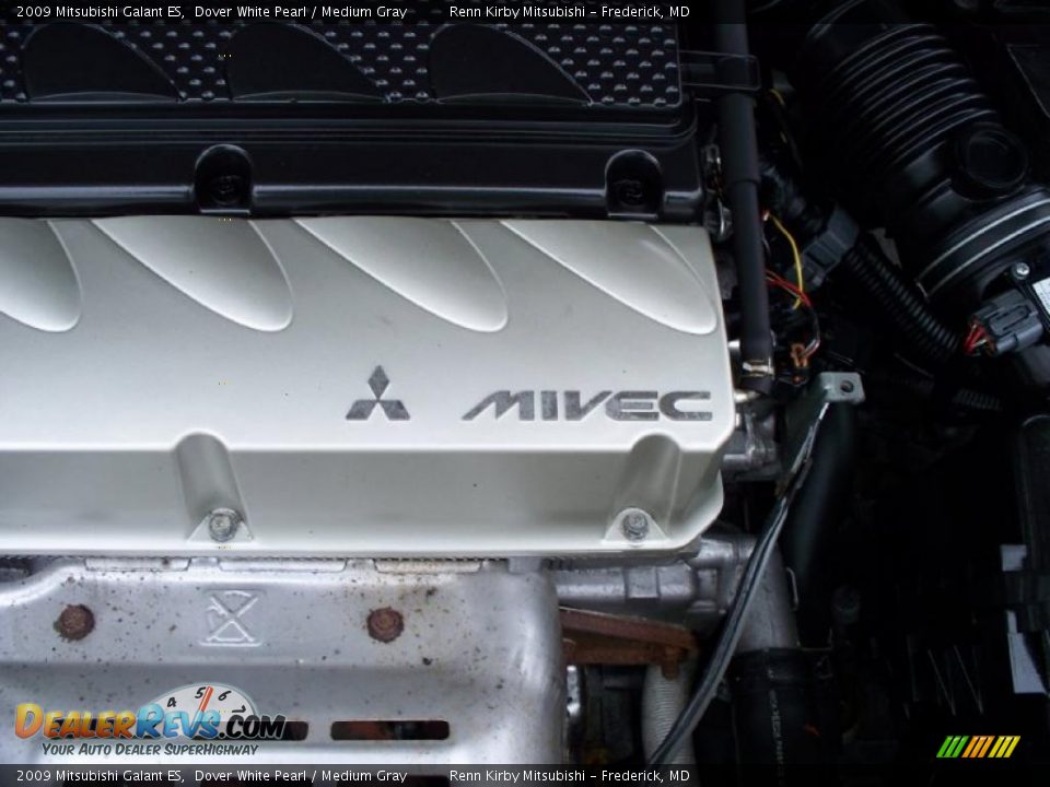 2009 Mitsubishi Galant ES Dover White Pearl / Medium Gray Photo #24