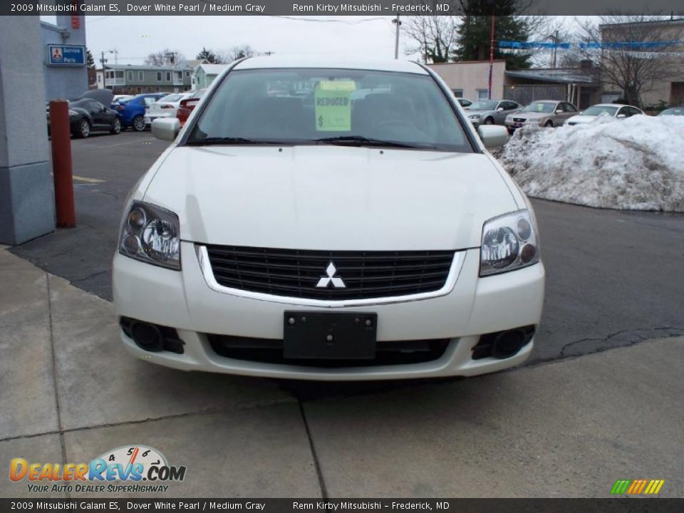 2009 Mitsubishi Galant ES Dover White Pearl / Medium Gray Photo #26