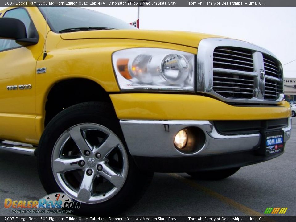 2007 Dodge Ram 1500 Big Horn Edition Quad Cab 4x4 Detonator Yellow / Medium Slate Gray Photo #2