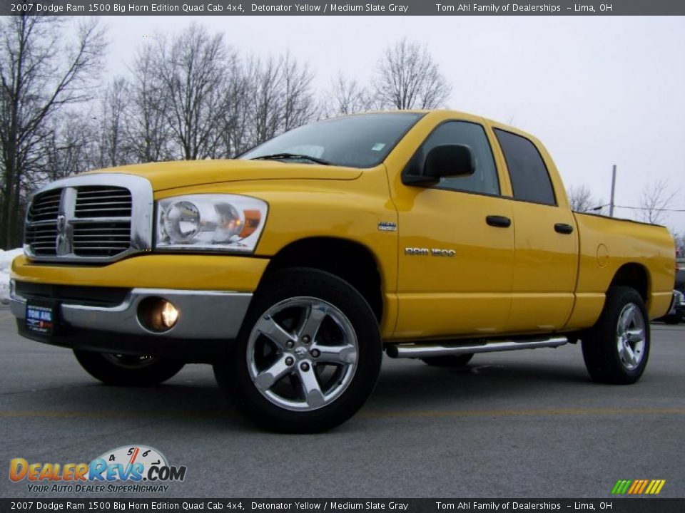 2007 Dodge Ram 1500 Big Horn Edition Quad Cab 4x4 Detonator Yellow / Medium Slate Gray Photo #5