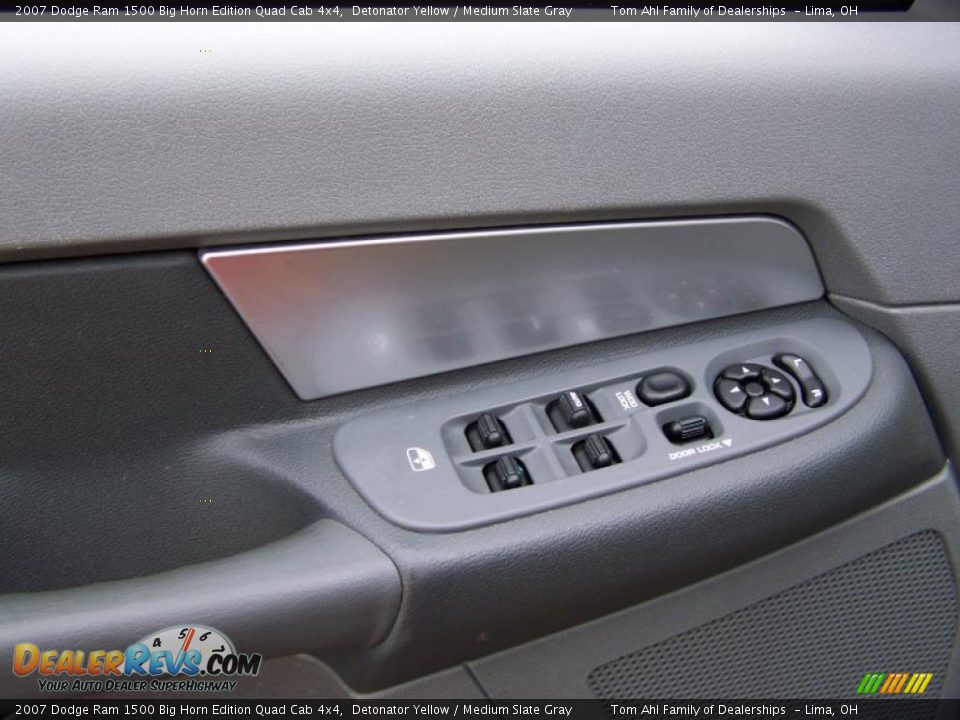 2007 Dodge Ram 1500 Big Horn Edition Quad Cab 4x4 Detonator Yellow / Medium Slate Gray Photo #10