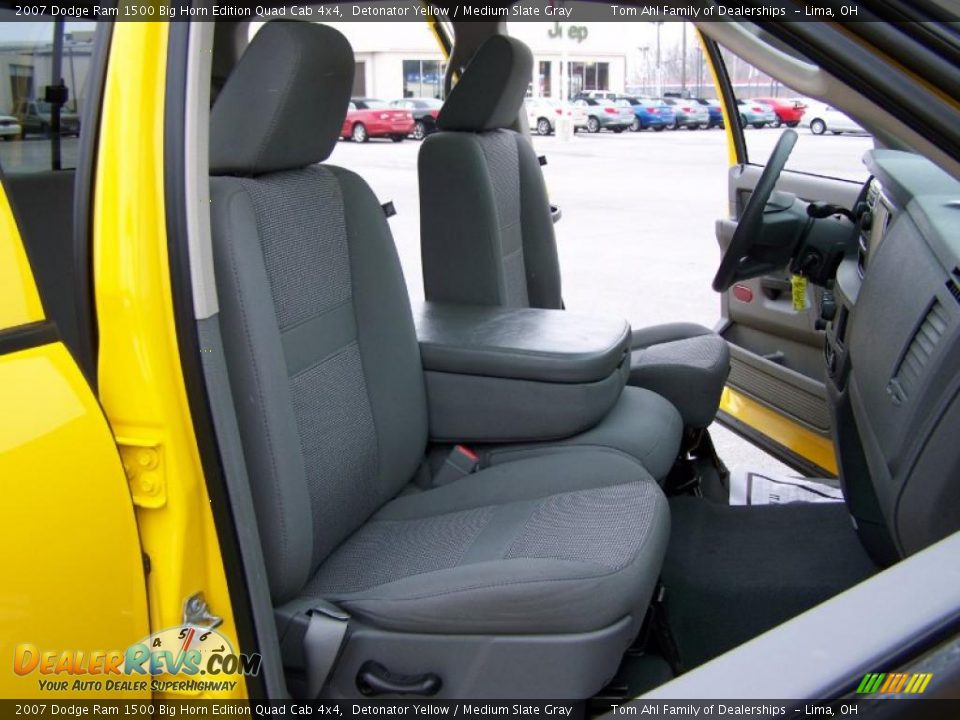 2007 Dodge Ram 1500 Big Horn Edition Quad Cab 4x4 Detonator Yellow / Medium Slate Gray Photo #13