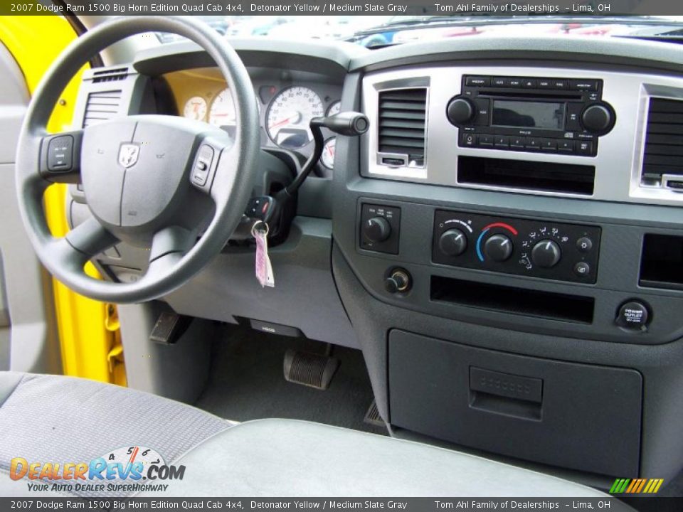 2007 Dodge Ram 1500 Big Horn Edition Quad Cab 4x4 Detonator Yellow / Medium Slate Gray Photo #14