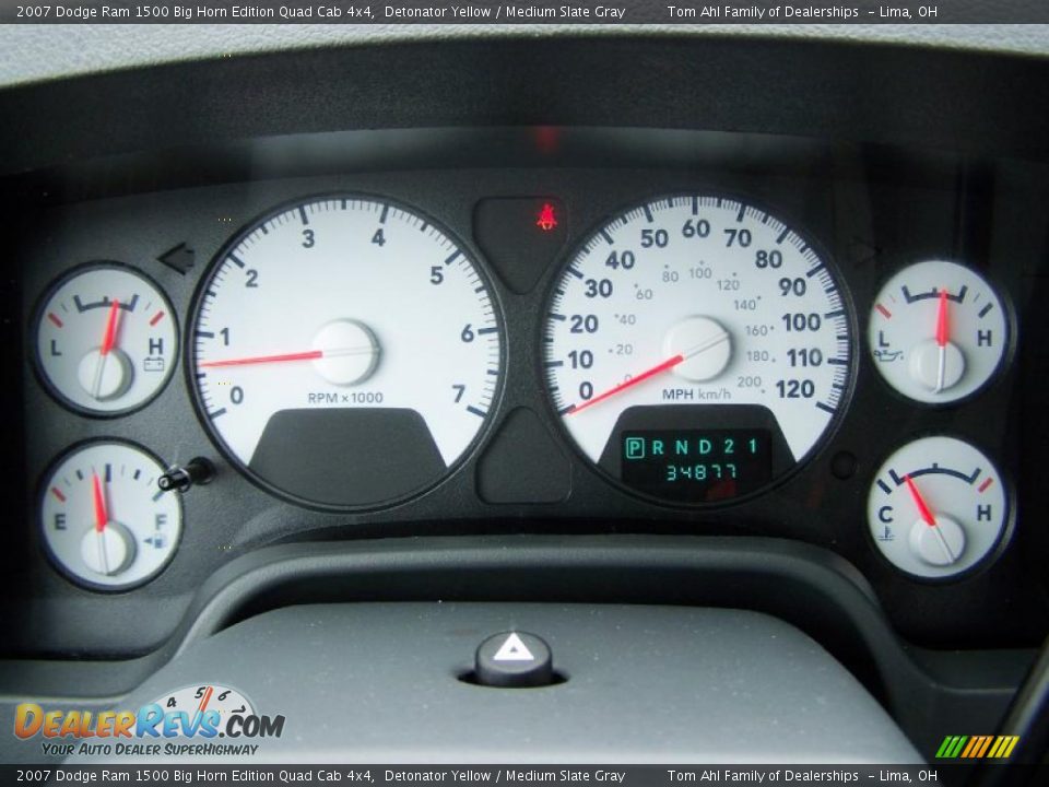 2007 Dodge Ram 1500 Big Horn Edition Quad Cab 4x4 Detonator Yellow / Medium Slate Gray Photo #17