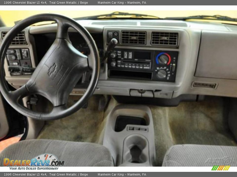1996 Chevrolet Blazer LS 4x4 Teal Green Metallic / Beige Photo #7