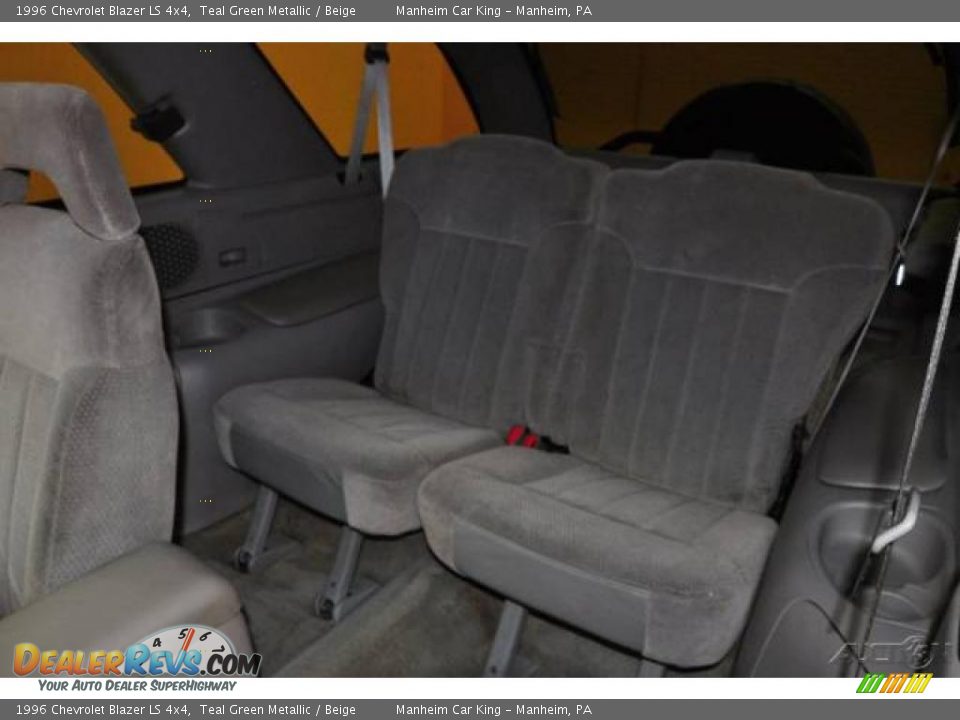 1996 Chevrolet Blazer LS 4x4 Teal Green Metallic / Beige Photo #12