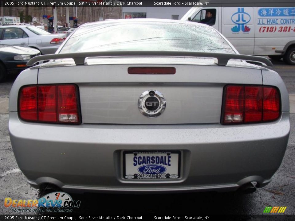 2005 Ford Mustang GT Premium Coupe Satin Silver Metallic / Dark Charcoal Photo #5