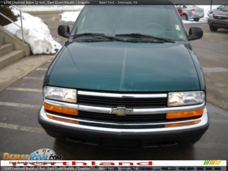 1998 Chevrolet Blazer LS 4x4 Dark Green Metallic / Graphite Photo #3
