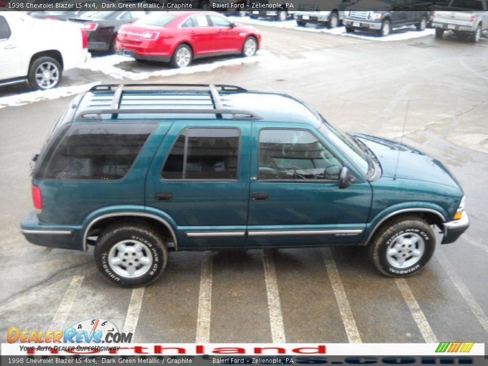 1998 Chevrolet Blazer LS 4x4 Dark Green Metallic / Graphite Photo #5