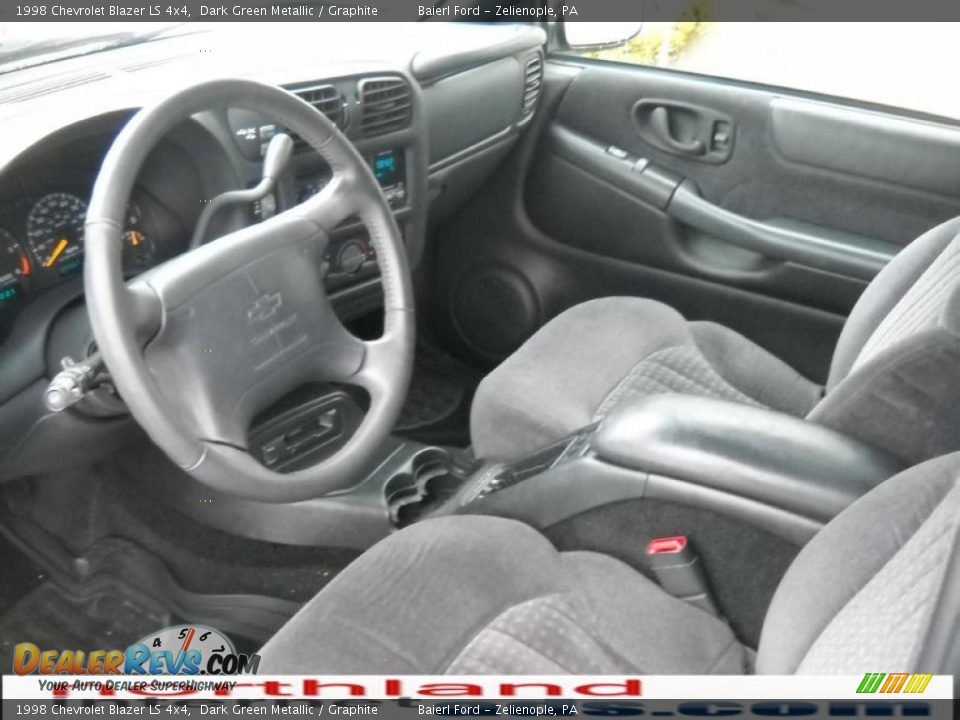 1998 Chevrolet Blazer LS 4x4 Dark Green Metallic / Graphite Photo #11