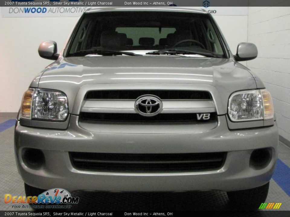 2007 Toyota Sequoia SR5 Silver Sky Metallic / Light Charcoal Photo #7