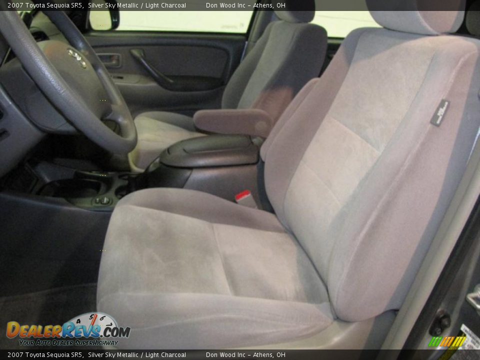 2007 Toyota Sequoia SR5 Silver Sky Metallic / Light Charcoal Photo #10