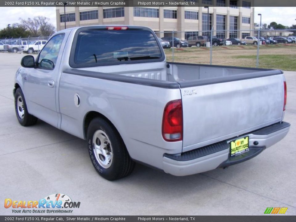 2002 Ford F150 XL Regular Cab Silver Metallic / Medium Graphite Photo #5