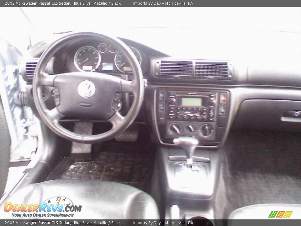2003 Volkswagen Passat GLS Sedan Blue Silver Metallic / Black Photo #8