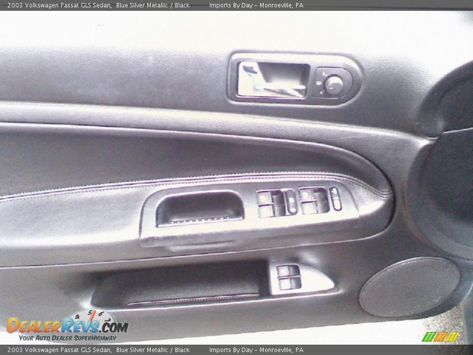 2003 Volkswagen Passat GLS Sedan Blue Silver Metallic / Black Photo #9