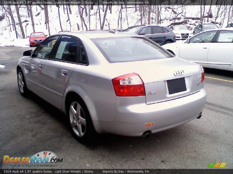 2004 Audi A4 1.8T quattro Sedan Light Silver Metallic / Ebony Photo #4
