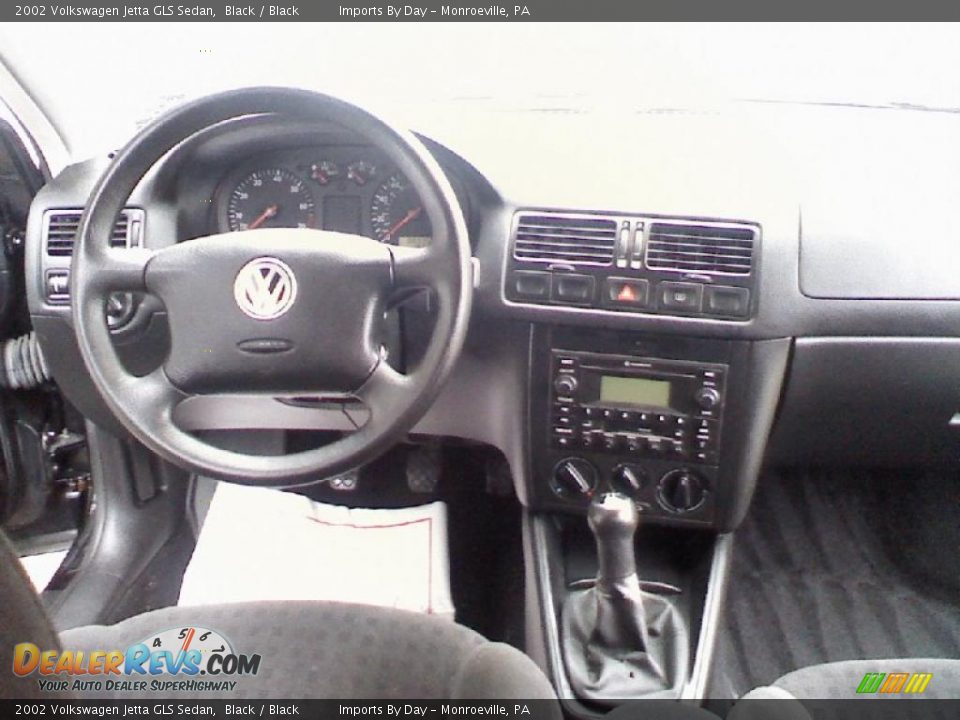 2002 Volkswagen Jetta GLS Sedan Black / Black Photo #8