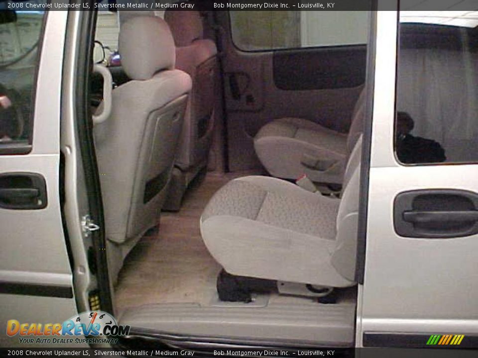 2008 Chevrolet Uplander LS Silverstone Metallic / Medium Gray Photo #16
