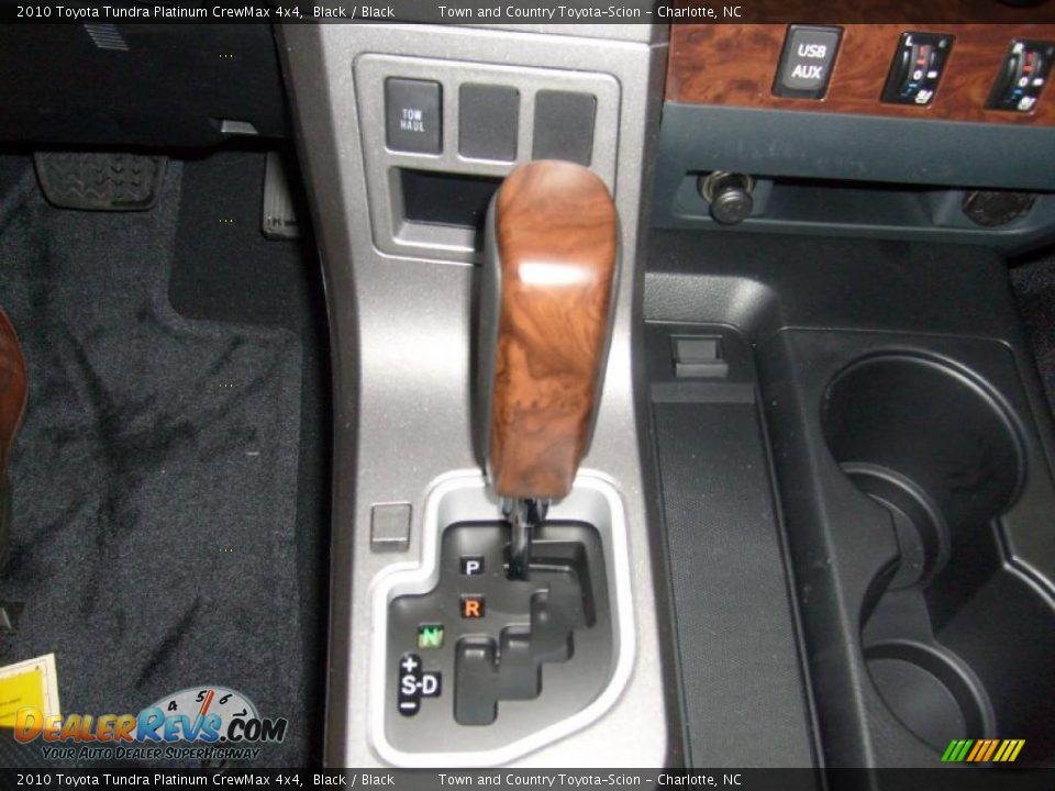 2010 Toyota Tundra Platinum CrewMax 4x4 Black / Black Photo #14