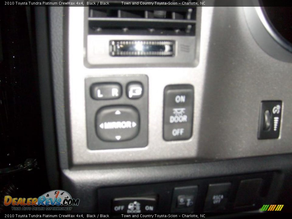 2010 Toyota Tundra Platinum CrewMax 4x4 Black / Black Photo #18