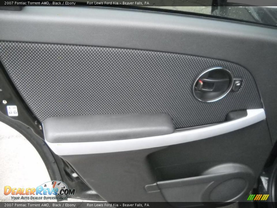 2007 Pontiac Torrent AWD Black / Ebony Photo #10