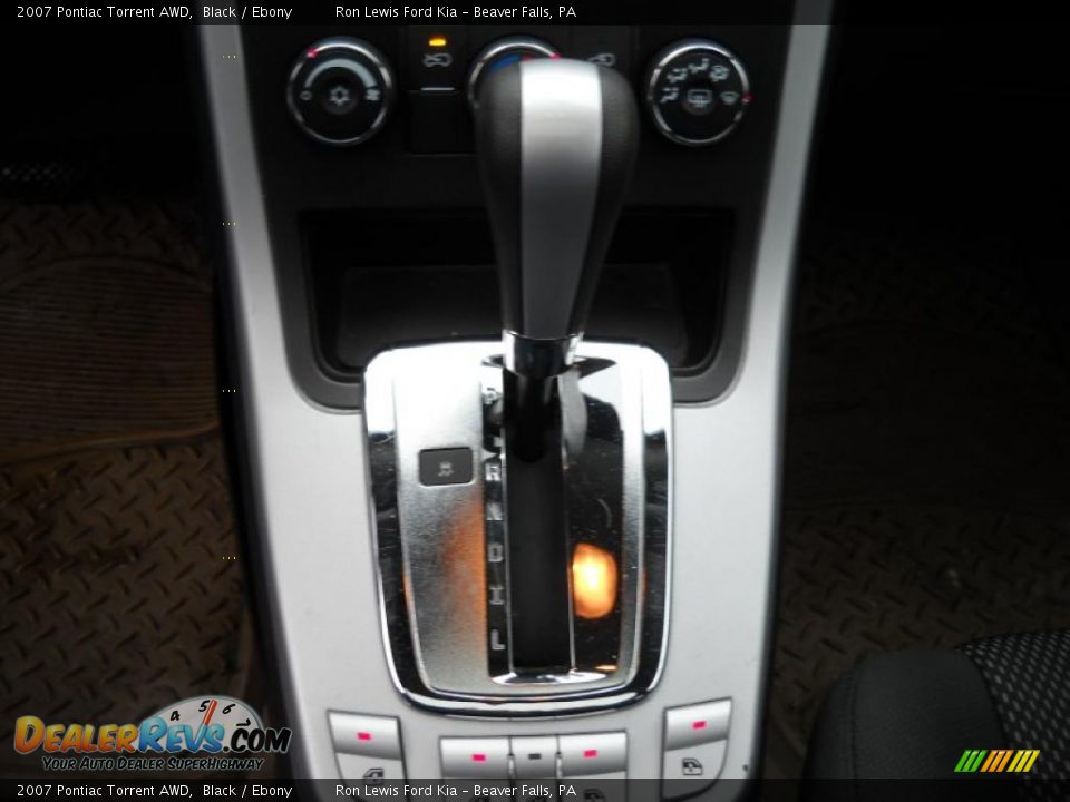 2007 Pontiac Torrent AWD Black / Ebony Photo #23