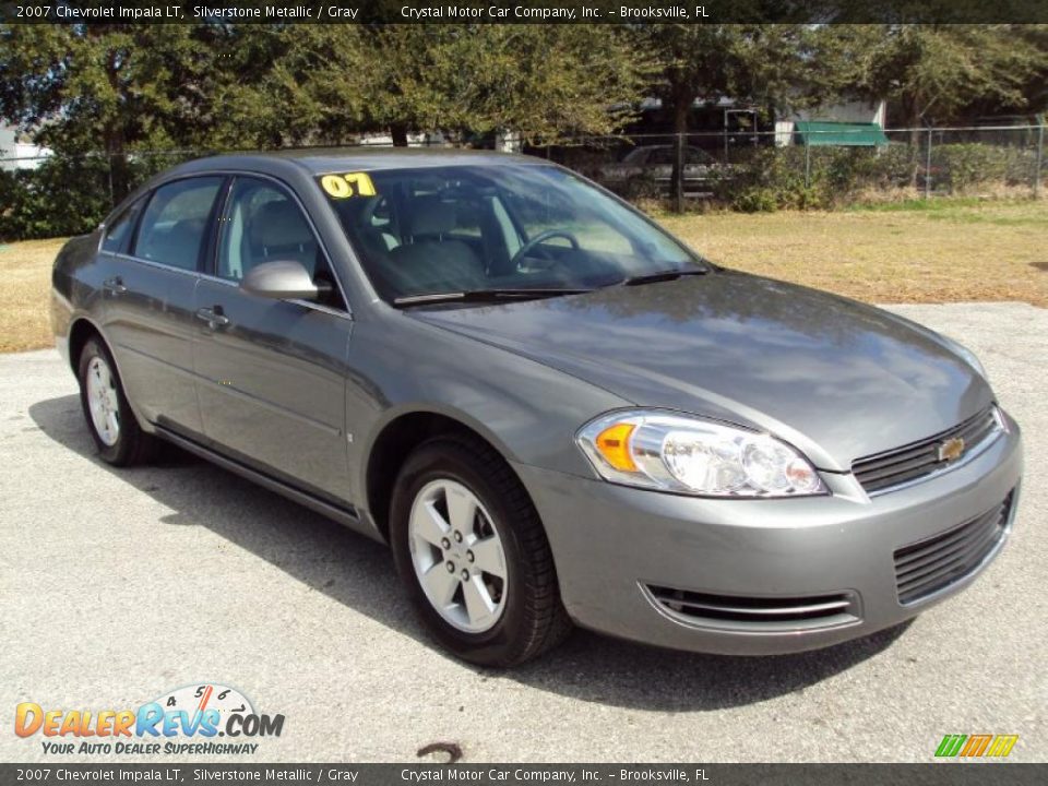2007 Chevrolet Impala LT Silverstone Metallic / Gray Photo #10