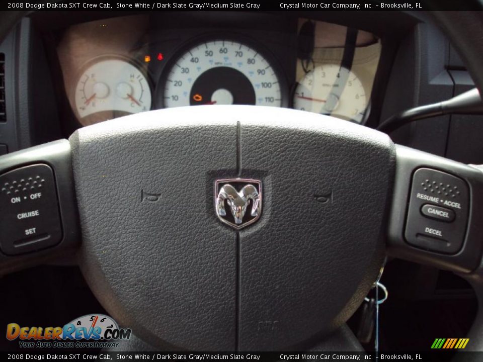 2008 Dodge Dakota SXT Crew Cab Stone White / Dark Slate Gray/Medium Slate Gray Photo #21