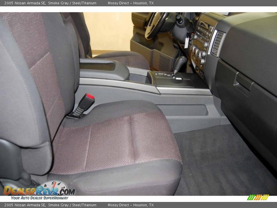 2005 Nissan Armada SE Smoke Gray / Steel/Titanium Photo #26