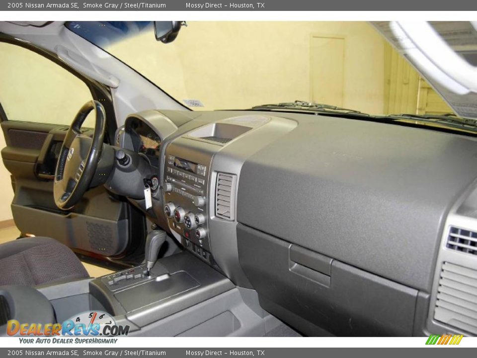 2005 Nissan Armada SE Smoke Gray / Steel/Titanium Photo #27