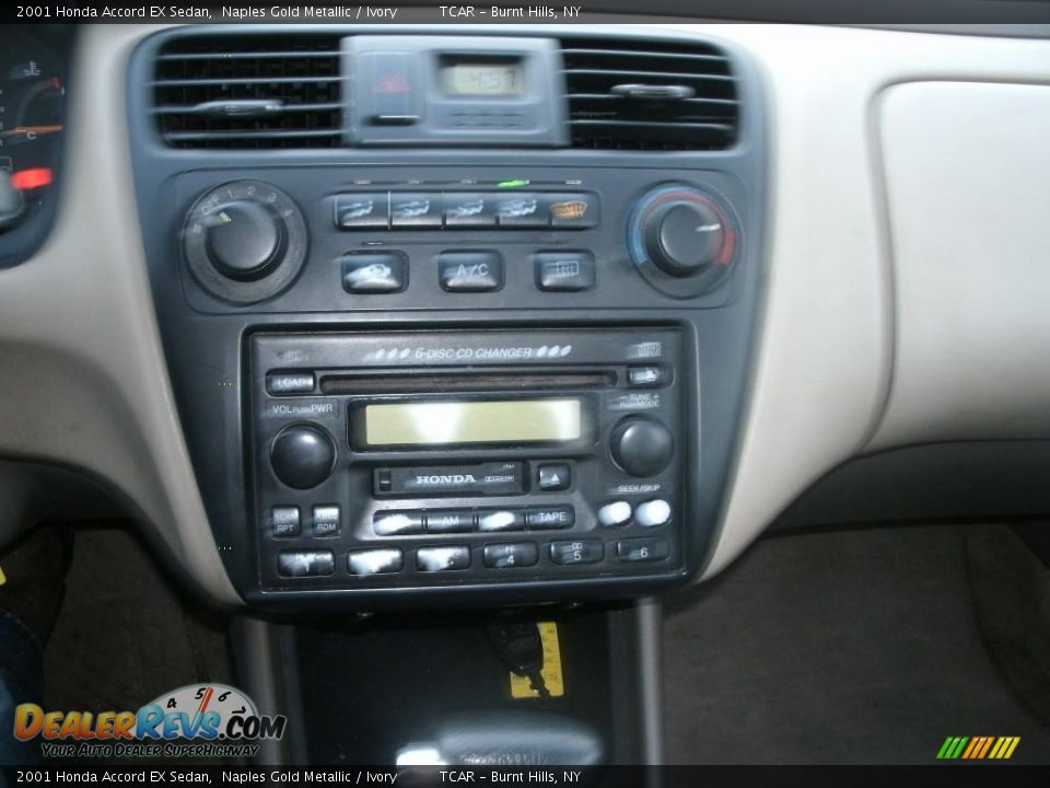 2001 Honda Accord EX Sedan Naples Gold Metallic / Ivory Photo #10