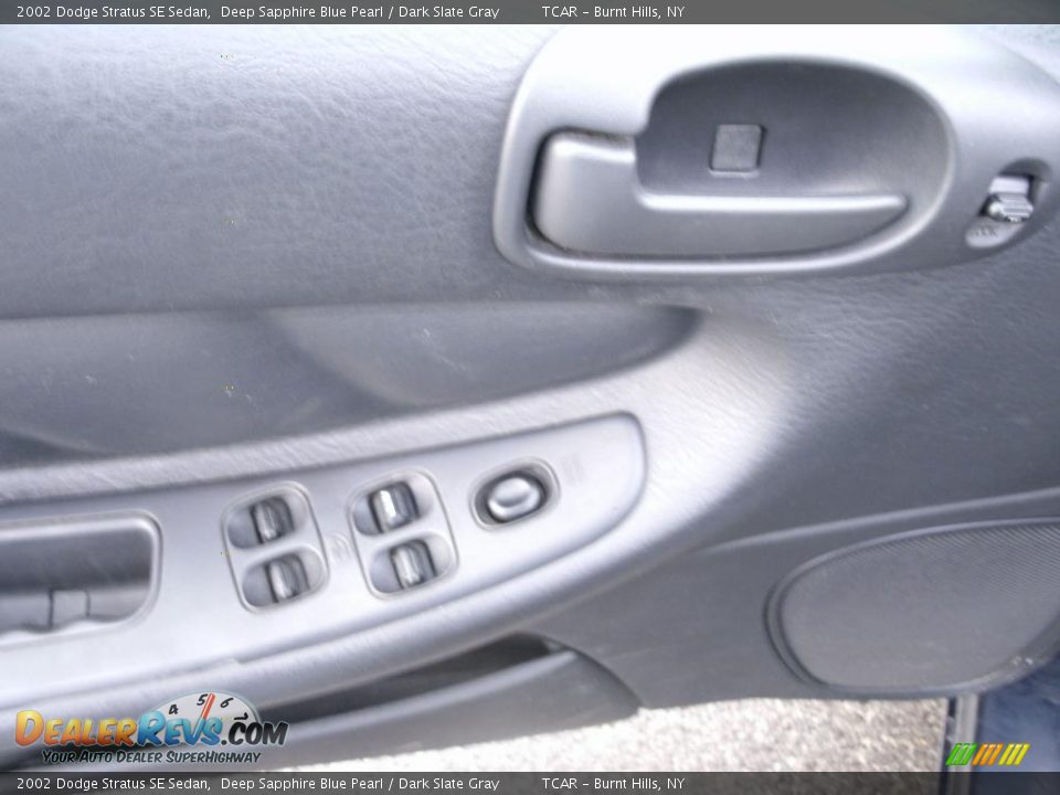 2002 Dodge Stratus SE Sedan Deep Sapphire Blue Pearl / Dark Slate Gray Photo #7