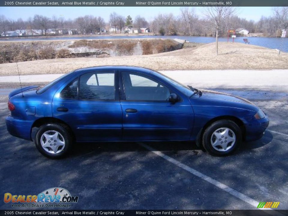 2005 Chevrolet Cavalier Sedan Arrival Blue Metallic / Graphite Gray Photo #2