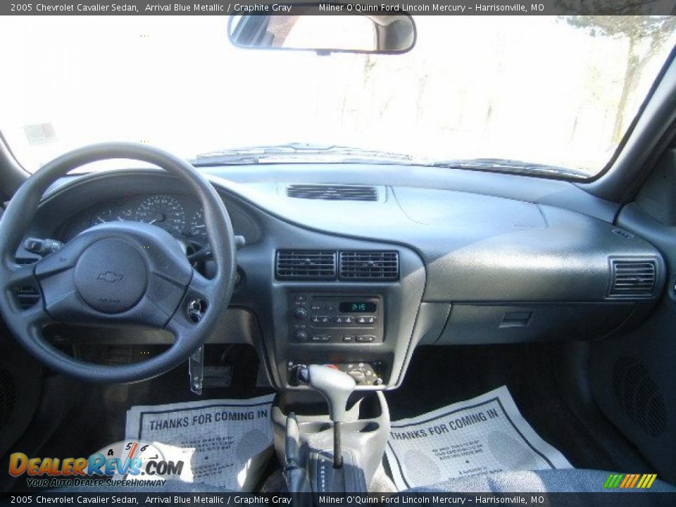 2005 Chevrolet Cavalier Sedan Arrival Blue Metallic / Graphite Gray Photo #15