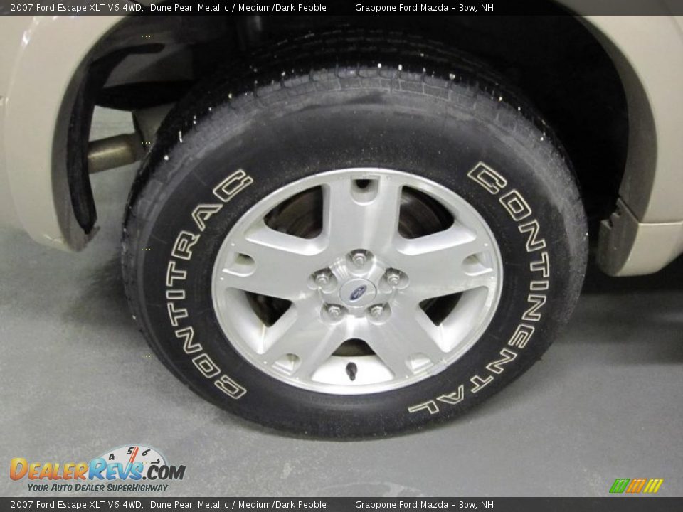 2007 Ford Escape XLT V6 4WD Dune Pearl Metallic / Medium/Dark Pebble Photo #5