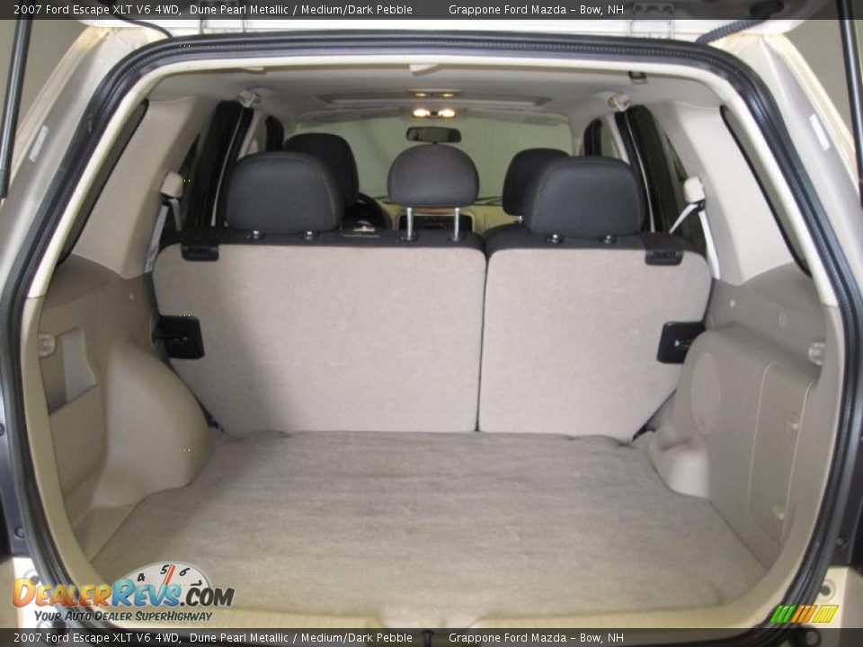 2007 Ford Escape XLT V6 4WD Dune Pearl Metallic / Medium/Dark Pebble Photo #6