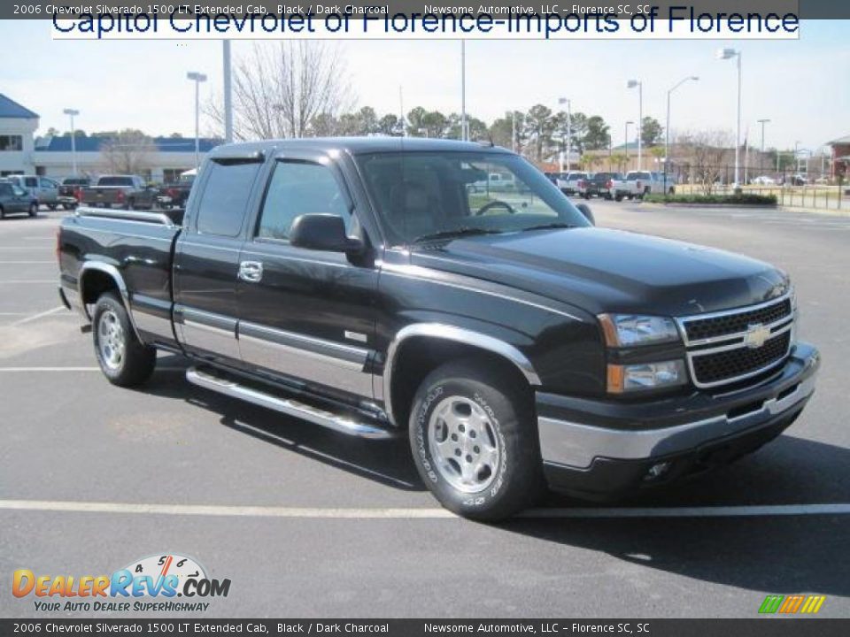 2006 Chevrolet Silverado 1500 LT Extended Cab Black / Dark Charcoal Photo #1