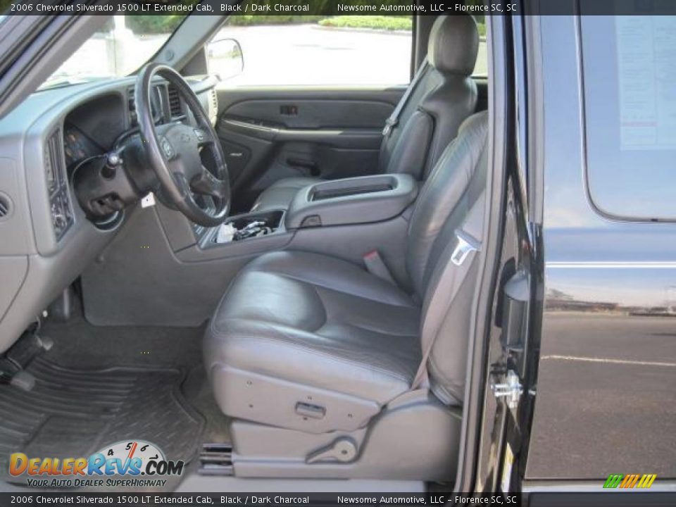 2006 Chevrolet Silverado 1500 LT Extended Cab Black / Dark Charcoal Photo #3