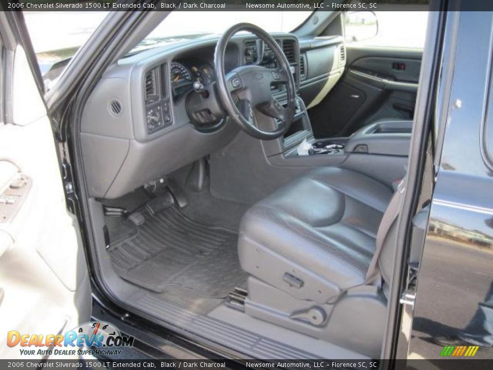 2006 Chevrolet Silverado 1500 LT Extended Cab Black / Dark Charcoal Photo #4