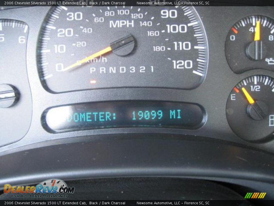 2006 Chevrolet Silverado 1500 LT Extended Cab Black / Dark Charcoal Photo #6